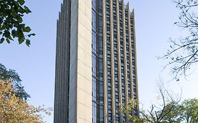 Zum Mtl Auberge D'Ete - Universite De Montreal